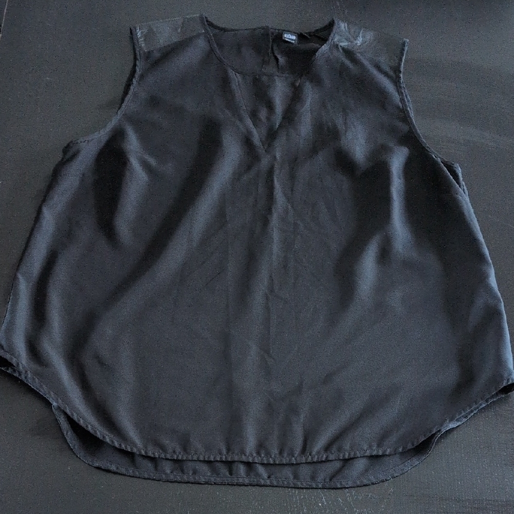 ICON Black Tank Top
